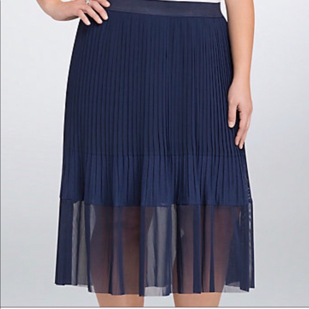 Torrid Pleated Skirt Navy Blue Size 1
